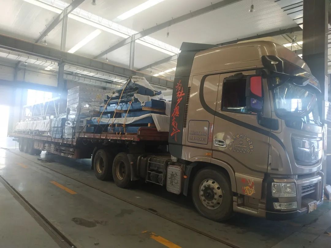 項目發(fā)貨：泉工機械策尼特ZN系列生產(chǎn)線遠(yuǎn)赴西部地區(qū)，加快推動區(qū)域農(nóng)村建設(shè)固廢資源化利用新格局