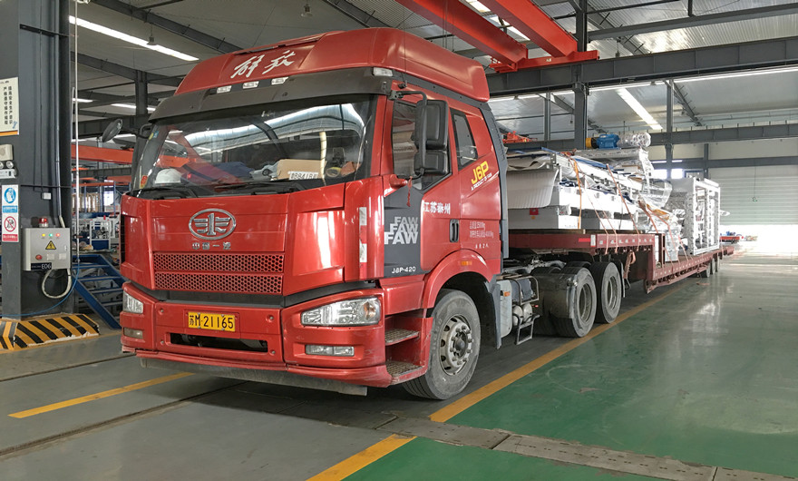 項(xiàng)目發(fā)貨|年處理工業(yè)危廢10000噸，策尼特ZN1200S帶離線碼垛機(jī)簡(jiǎn)易生產(chǎn)線發(fā)貨華東地區(qū)